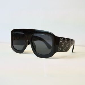 Gucci Black Oversized Sunglasses